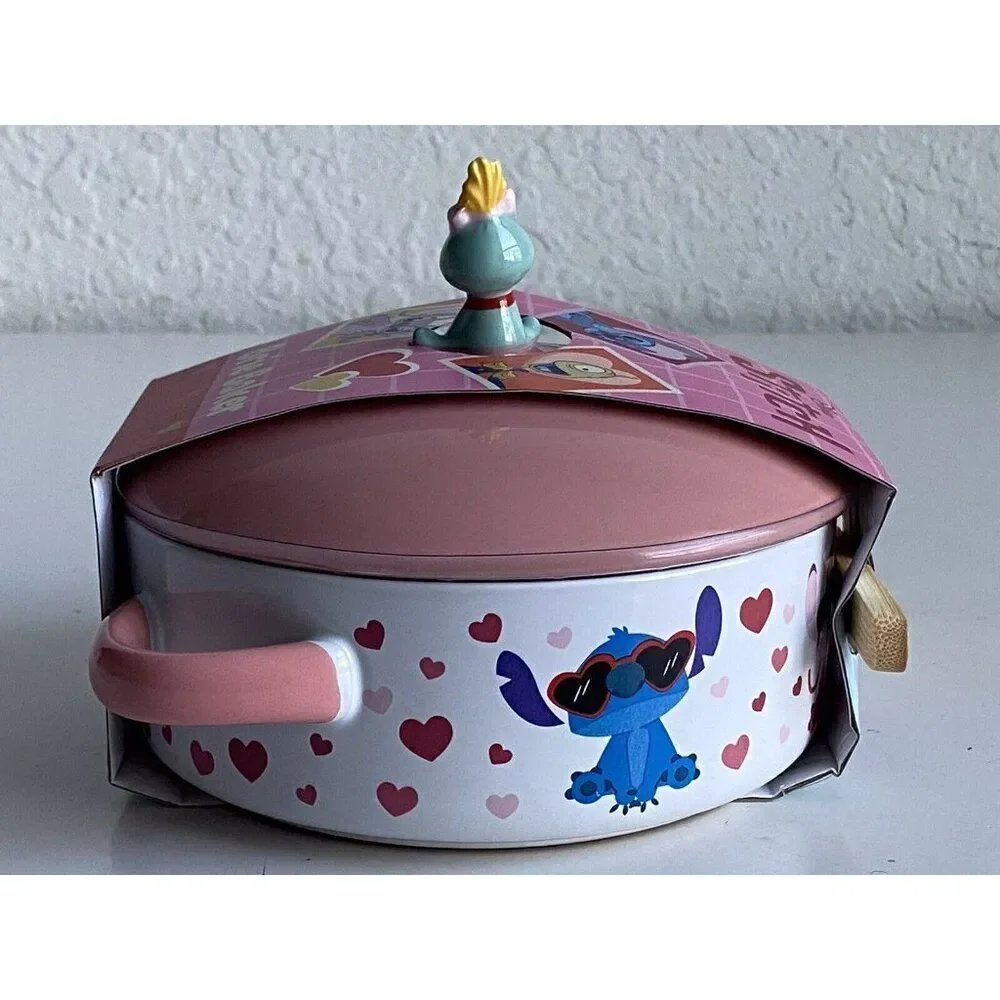Disney Stitch And Angel Valentines Hearts Ceramic Brie Baker‎ & Wood Spoon NEW